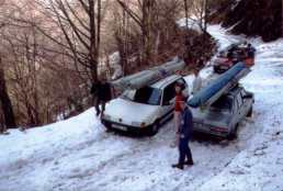 Wir sind fast oben und bleiben im Schnee stecken !